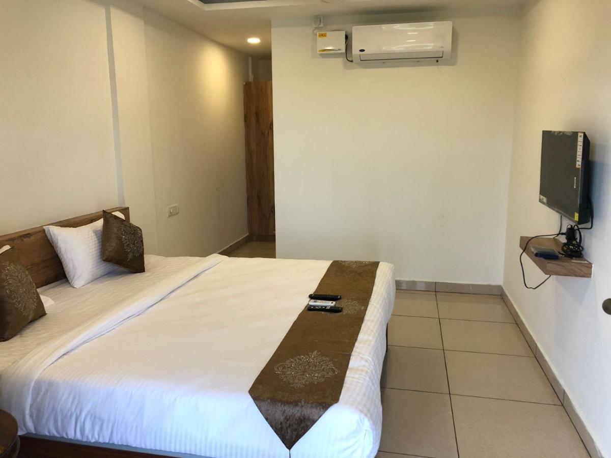 Hotel Amulya Regency Bayappanhalli المظهر الخارجي الصورة