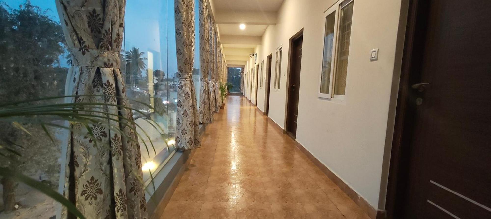 Hotel Amulya Regency Bayappanhalli المظهر الخارجي الصورة