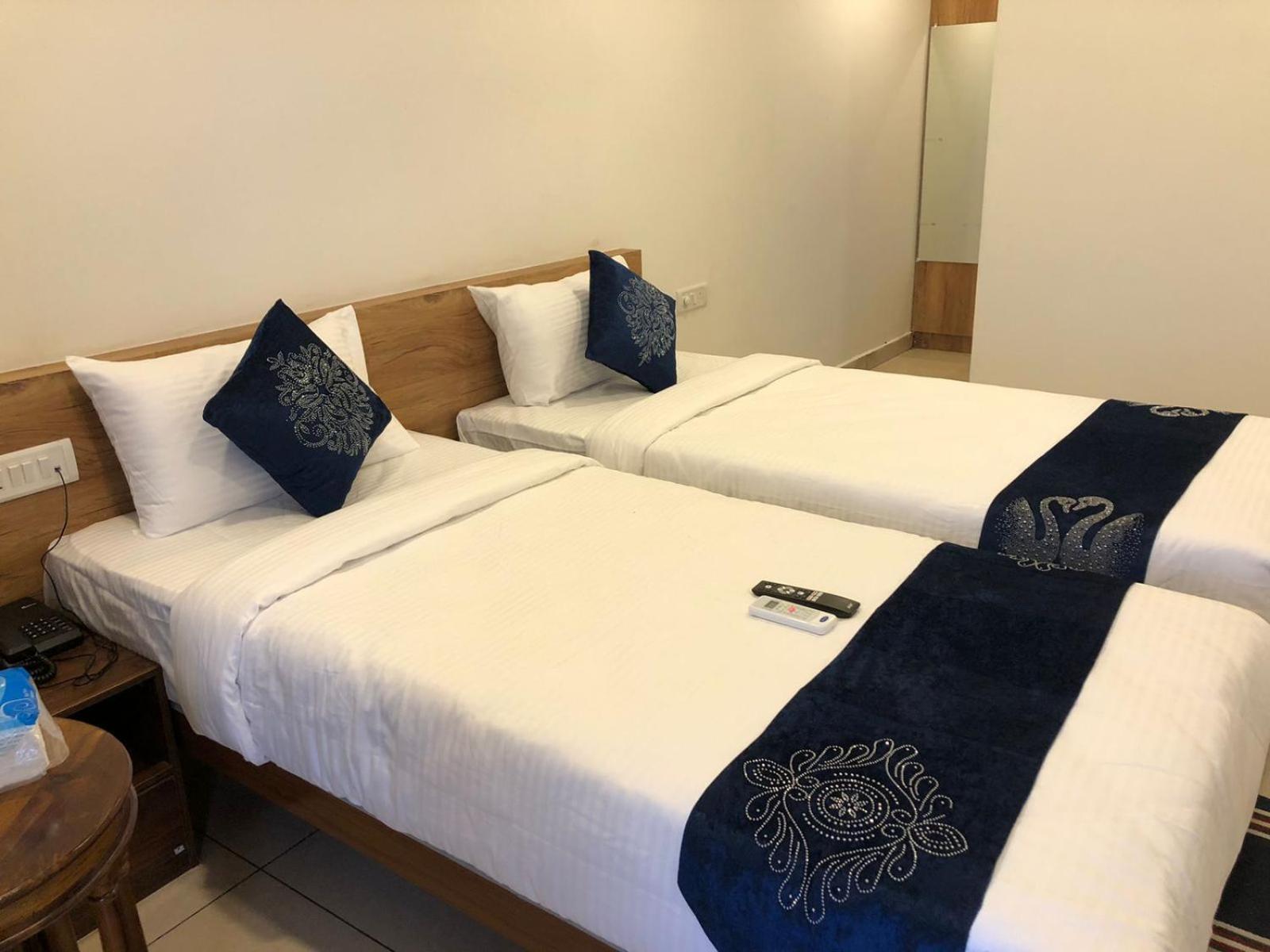 Hotel Amulya Regency Bayappanhalli المظهر الخارجي الصورة